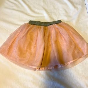 Baby Gap Size 4 pink tutu with grey brown waistband.  Baby Gap sizing 4 years.